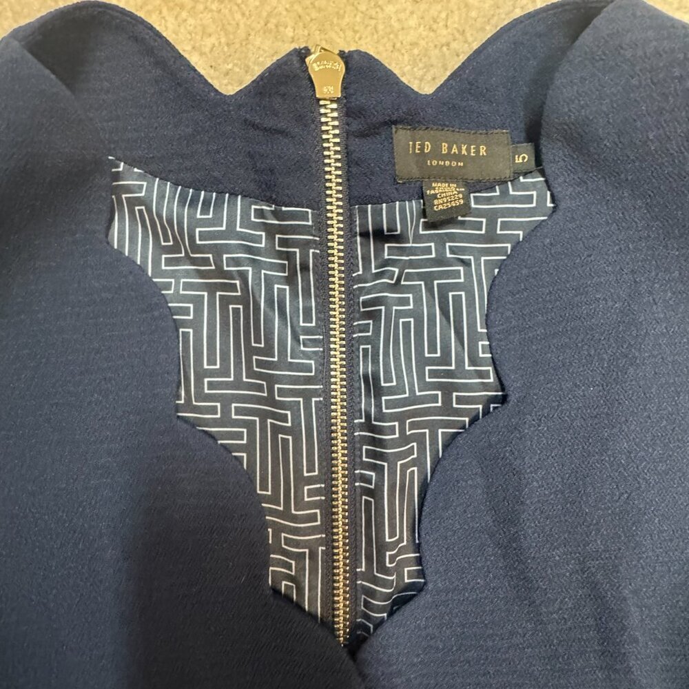 Ted Baker London Rubeyed Scallop Edge Shift Dress Navy Size 4 (US 10) EUC - Picture 4 of 7